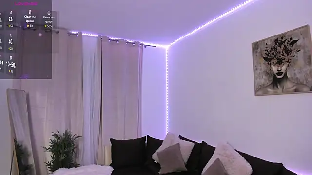 PureBlisss  online show from May 30, 2026, 7:11 pm