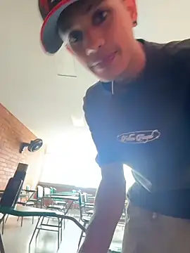 HarryGaze online show from April 8, 2026, 6:08 pm