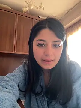 maryzoe05 online show from March 27, 2026, 1:44 pm