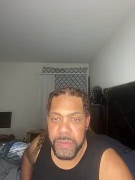 Snapshot of bigsmooth312 chatting on February 23, 2026, 12:41 am bigsmooth312 online show from February 23, 2026, 12:41 am