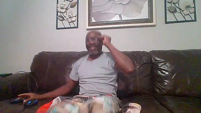 Snapshot of TerryStyles chatting on May 30, 2026, 5:59 am TerryStyles online show from May 30, 2026, 5:59 am