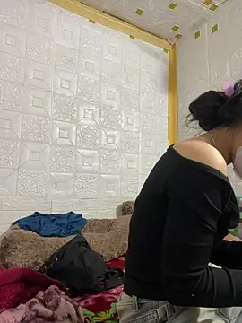 Rio-cute online show from April 17, 2026, 1:30 am