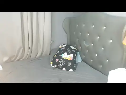 Snapshot of Ela_Rossie chatting on April 5, 2026, 2:03 pm Ela Rossie online show from April 5, 2026, 2:03 pm