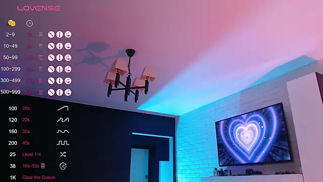 Jade Amore online show from April 9, 2026, 3:39 pm