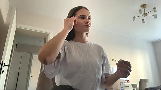 Snapshot of MaryCayle chatting on February 23, 2026, 12:02 pm MaryCayle online show from February 23, 2026, 12:02 pm