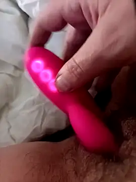 Snapshot of crystatal19 chatting on March 1, 2026, 12:07 pm crystatal19 online show from March 1, 2026, 12:07 pm