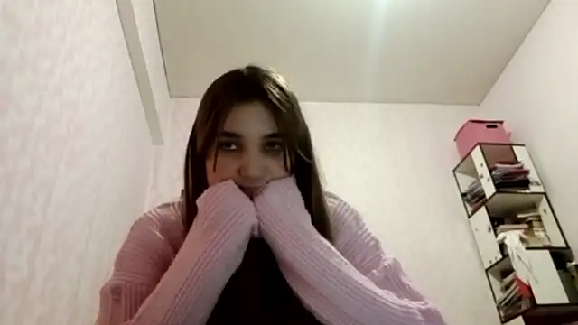 Snapshot of JanineThielman chatting on March 9, 2026, 11:14 am JanineThielman online show from March 9, 2026, 11:14 am