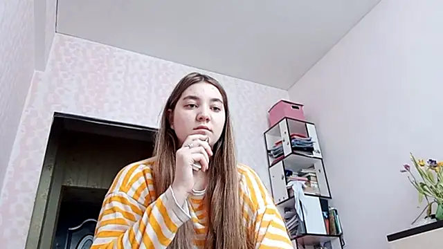 Snapshot of JanineThielman chatting on March 15, 2026, 7:25 am JanineThielman online show from March 15, 2026, 7:25 am