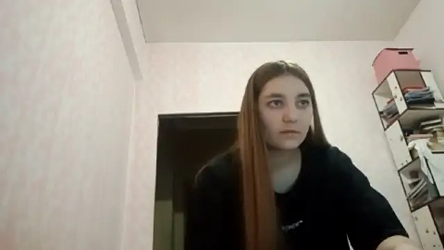 Snapshot of JanineThielman chatting on March 30, 2026, 12:17 pm JanineThielman online show from March 30, 2026, 12:17 pm