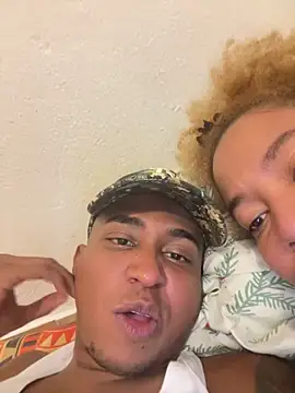 Drakel19 online show from April 16, 2026, 1:28 am