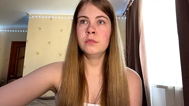 Amy Maev online show from April 12, 2026, 6:18 am