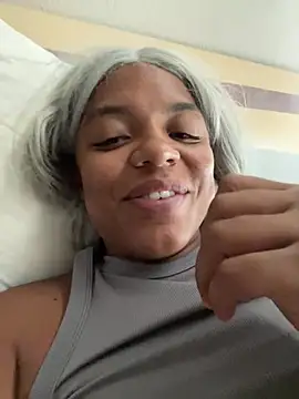 Snapshot of princessandthefootjob chatting on May 12, 2026, 3:53 pm princessandthefootjob online show from May 12, 2026, 3:53 pm
