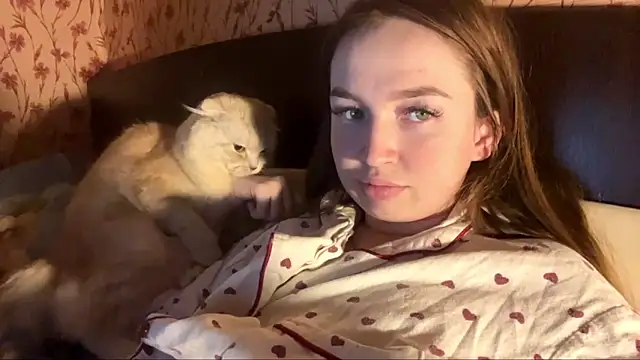 Snapshot of Hanna__Montanna chatting on February 28, 2026, 3:13 pm Hanna Montanna online show from February 28, 2026, 3:13 pm