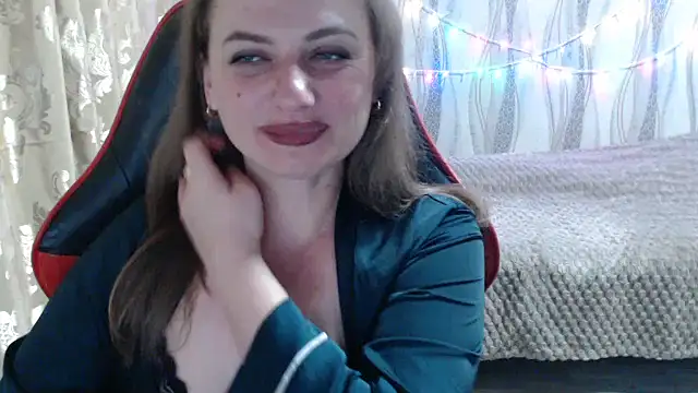 Golden Muse online show from February 24, 2026, 10:30 pm