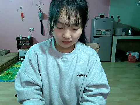 Myna5790 online show from March 19, 2026, 11:47 am