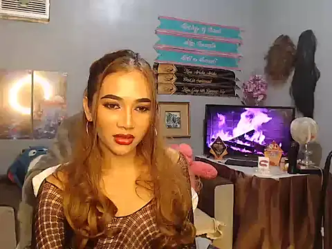 Snapshot of Demonsfuck chatting on May 21, 2026, 7:32 pm Demonsfuck online show from May 21, 2026, 7:32 pm