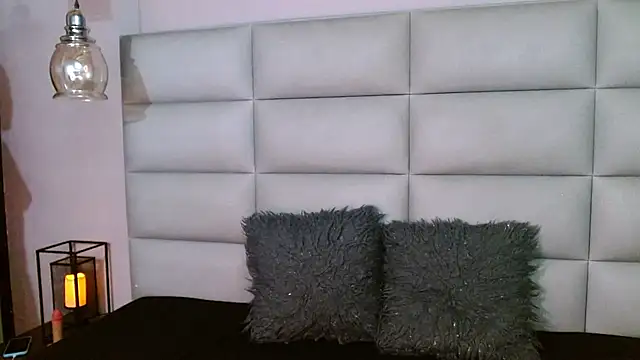 Snapshot of ashley-green- chatting on February 26, 2026, 2:10 am ashley-green- online show from February 26, 2026, 2:10 am