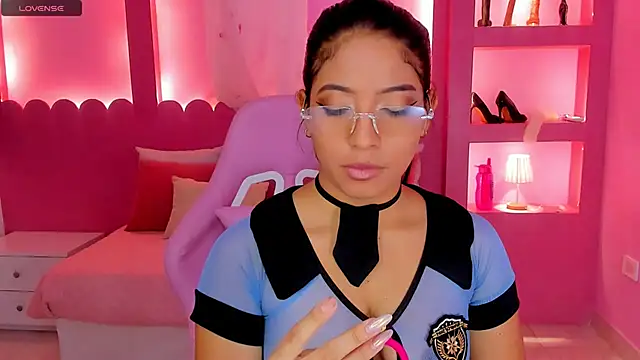 Snapshot of Holy_Lux chatting on March 5, 2026, 11:17 am Holy Lux online show from March 5, 2026, 11:17 am