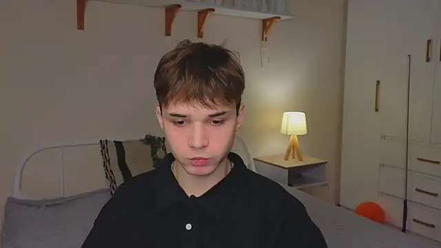 nixyasebe online show from April 4, 2026, 9:29 am