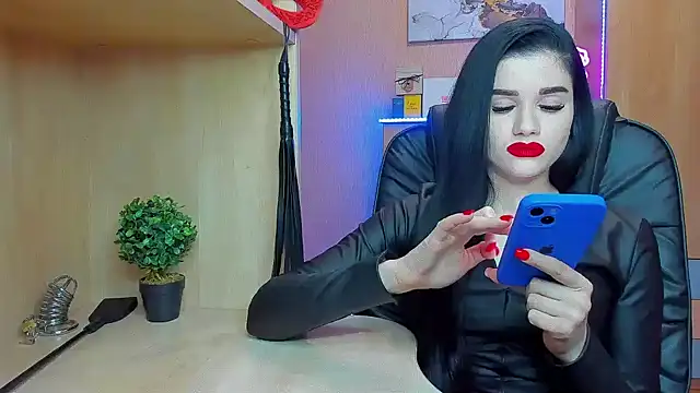 KristiTopxx online show from January 24, 2025, 6:46 pm