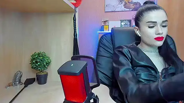 KristiTopxx online show from January 26, 2025, 8:02 pm