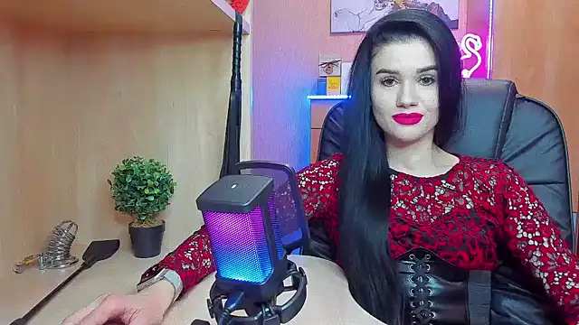 KristiTopxx online show from February 8, 2025, 8:42 pm