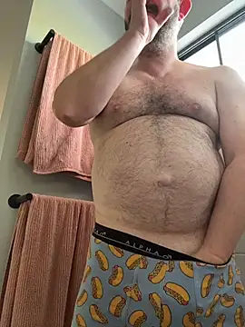 chubbylittlesecret online show from April 14, 2026, 5:24 am