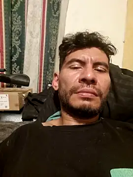 boyp3netrat0r online show from April 23, 2026, 12:45 am