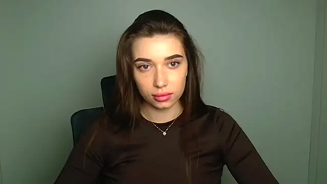 NikaMystic online show from April 3, 2026, 5:38 am