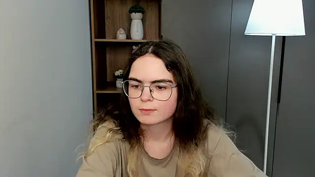 MyrlZangger online show from February 25, 2026, 8:35 am