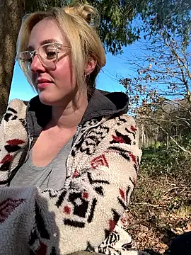 SherryBigTitts online show from April 2, 2026, 8:23 am