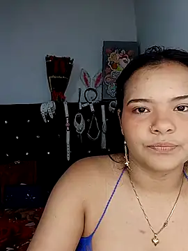 Emily Rouse23 online show from May 9, 2026, 2:17 am