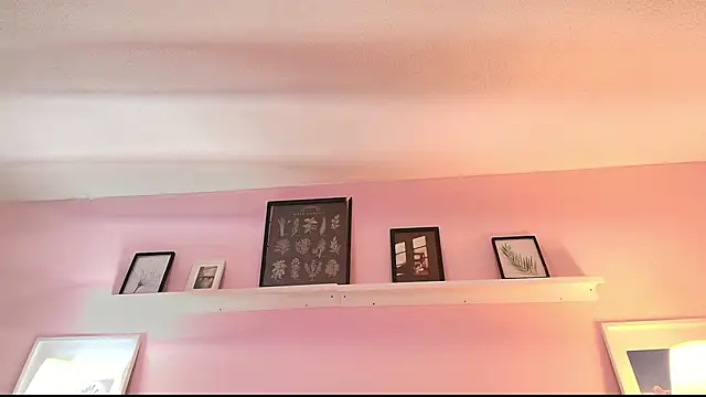 Abigailladyy online show from March 5, 2026, 11:39 am