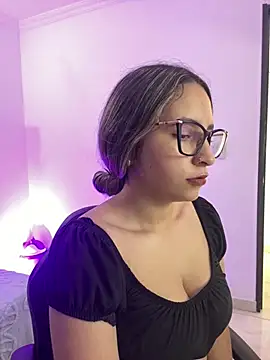 Snapshot of MANU_EF chatting on February 28, 2026, 12:50 pm MANU EF online show from February 28, 2026, 12:50 pm