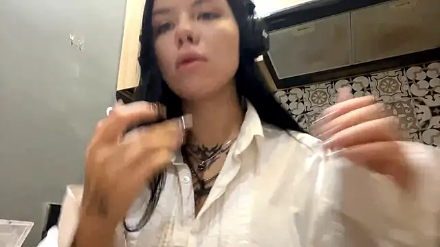 Snapshot of MichaeleStockon chatting on February 26, 2026, 5:12 pm MichaeleStockon online show from February 26, 2026, 5:12 pm