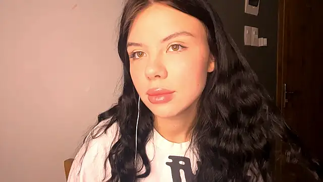 Snapshot of MichaeleStockon chatting on February 28, 2026, 5:36 pm MichaeleStockon online show from February 28, 2026, 5:36 pm