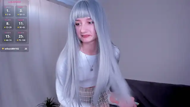 kira montelle online show from March 17, 2026, 6:39 am