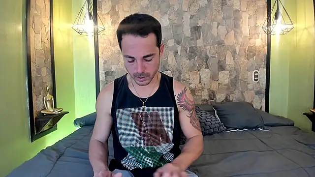 Adams Sanz online show from May 11, 2026, 8:28 pm
