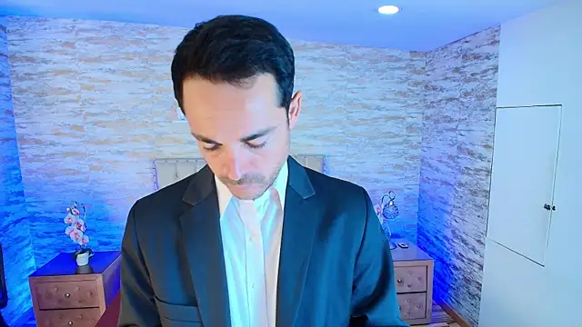 Adams Sanz online show from May 19, 2026, 7:31 pm