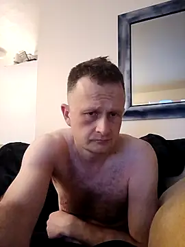 Snapshot of Thomasallen04 chatting on March 3, 2026, 1:23 am Thomasallen04 online show from March 3, 2026, 1:23 am