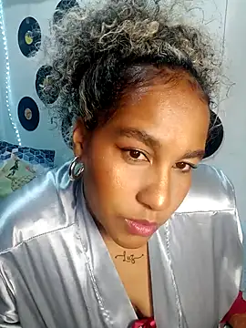 medusafox  online show from March 21, 2026, 4:28 am