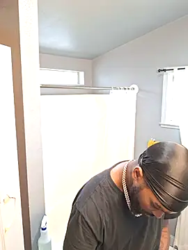 Snapshot of kingbbd6969 chatting on February 24, 2026, 9:35 pm kingbbd6969 online show from February 24, 2026, 9:35 pm