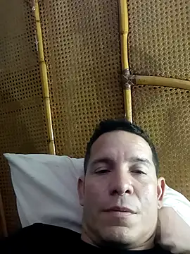 Yuceb online show from March 6, 2026, 1:13 am