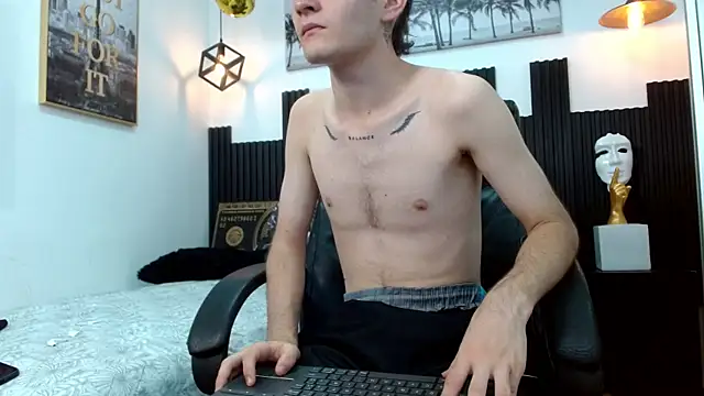 Snapshot of trevor_mob chatting on June 27, 2026, 5:40 pm trevor mob online show from June 27, 2026, 5:40 pm