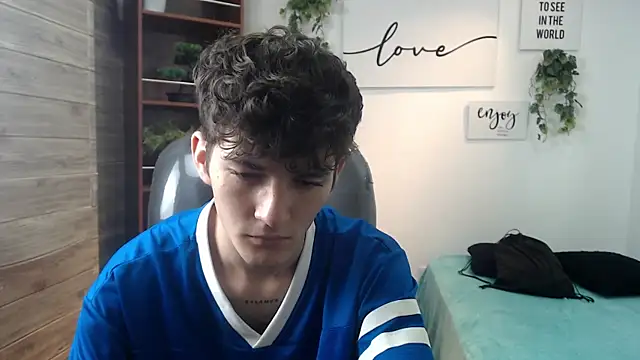 Snapshot of trevor_mob chatting on July 15, 2026, 4:12 pm trevor mob online show from July 15, 2026, 4:12 pm