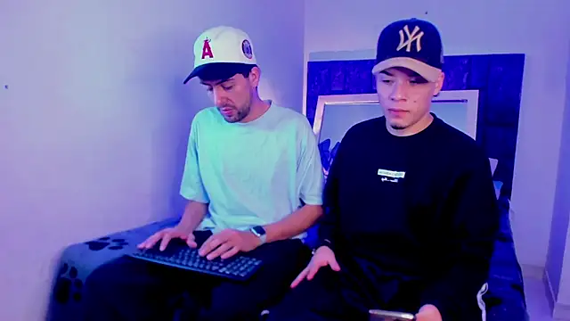 alex and christhoper online show from March 28, 2026, 6:46 am