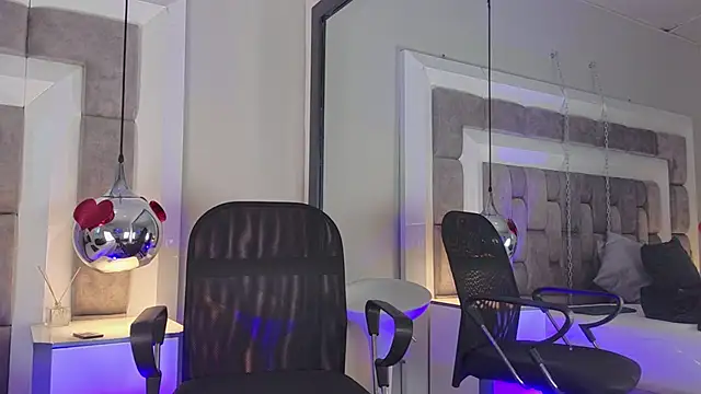 Austin Reedss online show from April 2, 2026, 12:47 pm