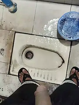 Snapshot of hornydaddyandsony chatting on February 27, 2026, 9:31 am hornydaddyandsony online show from February 27, 2026, 9:31 am