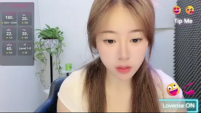Snapshot of Baixi-01 chatting on July 12, 2026, 4:58 am Baixi-01 online show from July 12, 2026, 4:58 am