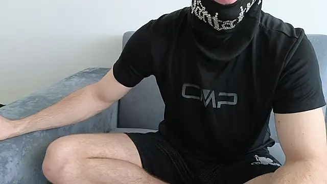 chantatummm online show from March 14, 2026, 9:59 am